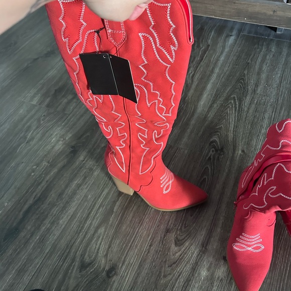 Shoes - Red Western-Style Women's Boots